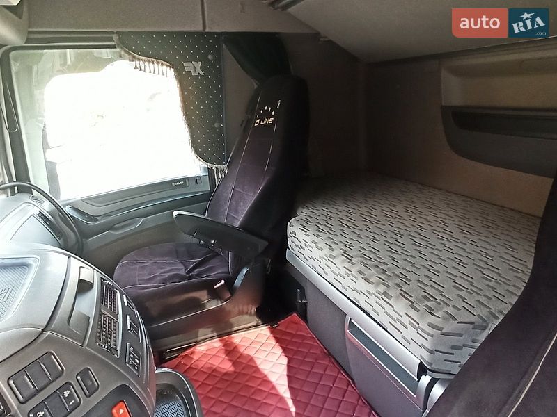 Тягач DAF XF 2015 в Львове