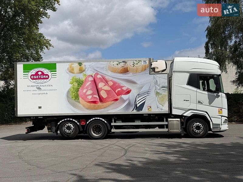 Контейнеровоз DAF XG Plus 2023 в Дніпрі