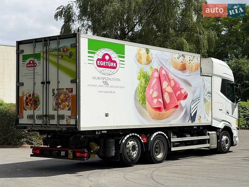 Контейнеровоз DAF XG Plus 2023 в Дніпрі