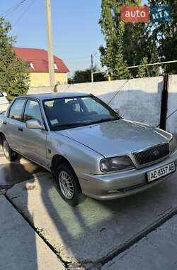 Лифтбек Daihatsu Applause 1999 в 