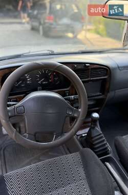 Лифтбек Daihatsu Applause 1999 в 