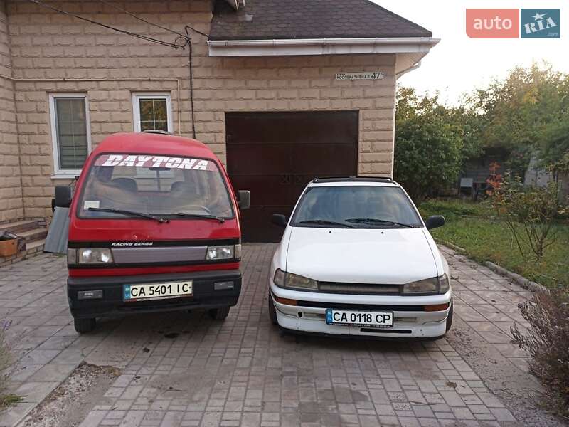 Купе Daihatsu Charade 1990 в Дніпрі