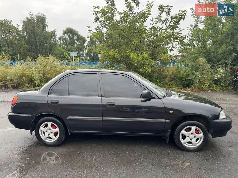 Седан Daihatsu Charade 1996 в 