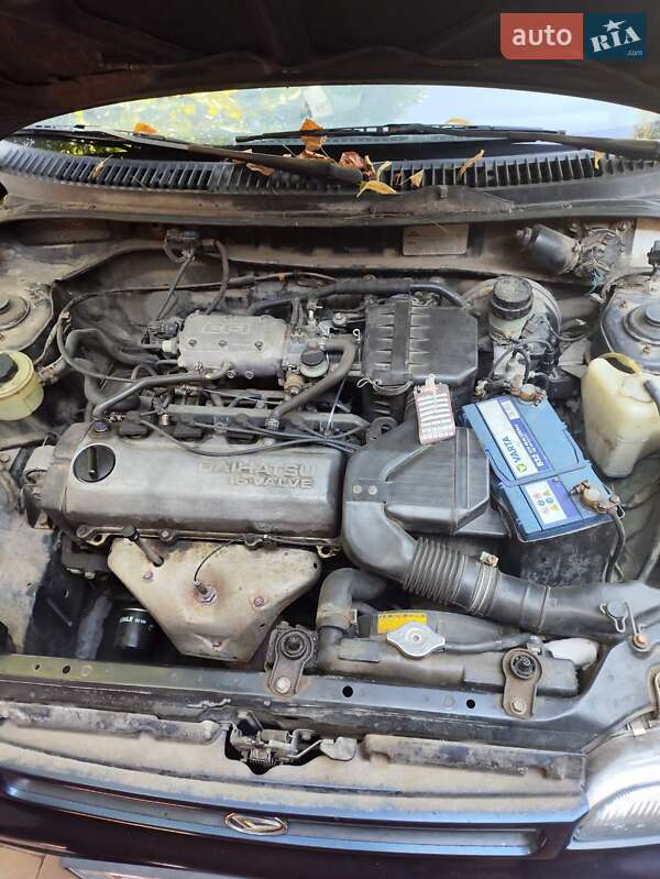 Хэтчбек Daihatsu Charade 1994 в Одессе