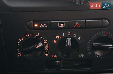 Купе Daihatsu Cuore 2006 в 