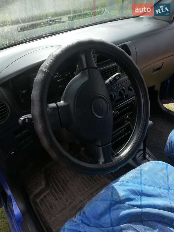 Хэтчбек Daihatsu Cuore 2003 в Днепре фото 5 Хэтчбек Daihatsu Cuore 2003 в Днепре
