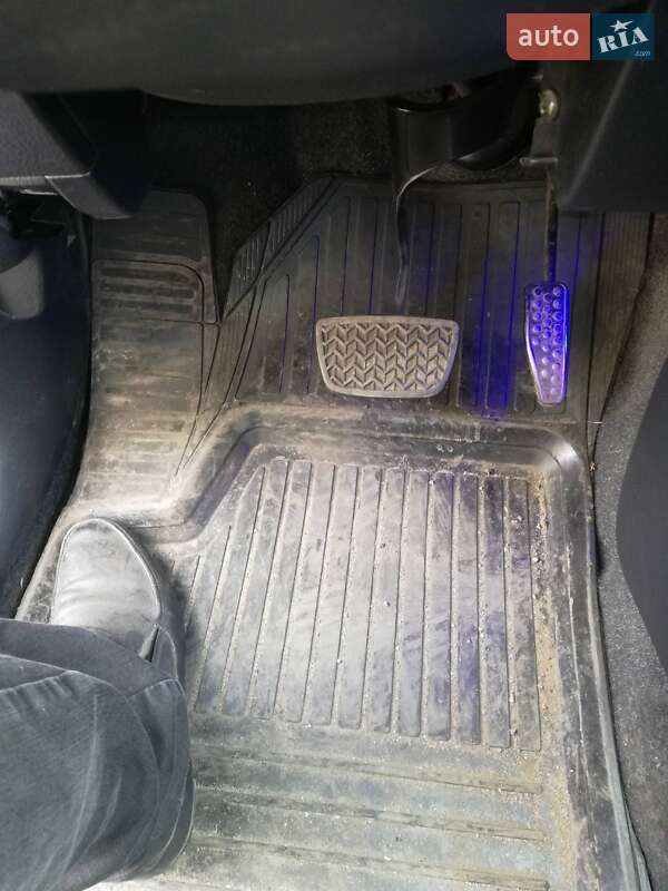 Хэтчбек Daihatsu Cuore 2003 в Днепре фото 14 Хэтчбек Daihatsu Cuore 2003 в Днепре