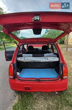 Хэтчбек Daihatsu Cuore 2000 в 