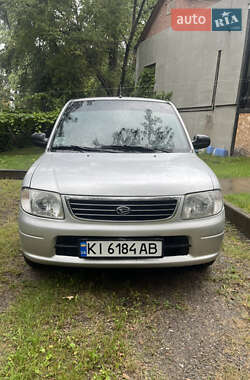 Хэтчбек Daihatsu Cuore 2003 в 