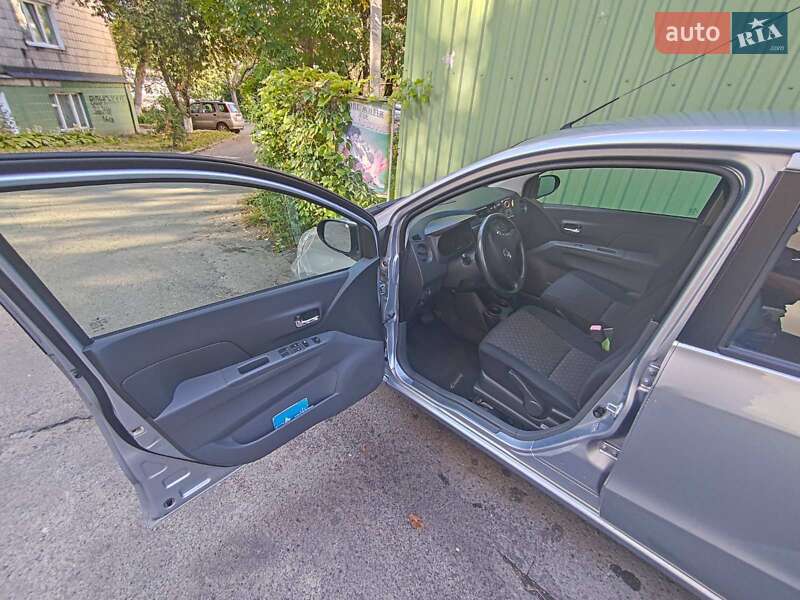 Хэтчбек Daihatsu Cuore 2010 в Ровно фото 4 Хэтчбек Daihatsu Cuore 2010 в Ровно