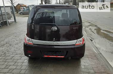 Минивэн Daihatsu Materia 2008 в 