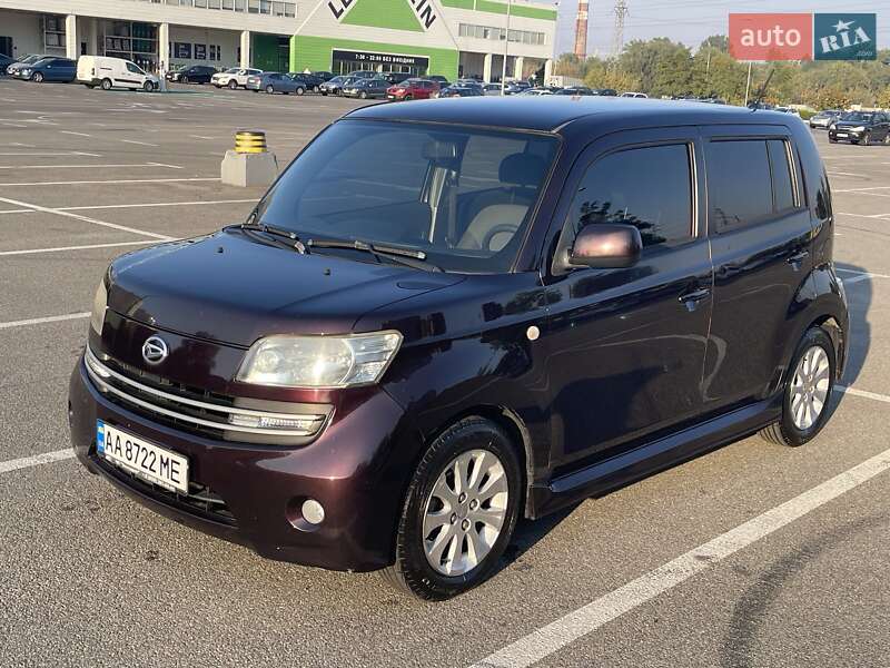 Универсал Daihatsu Materia 2008 в Киеве