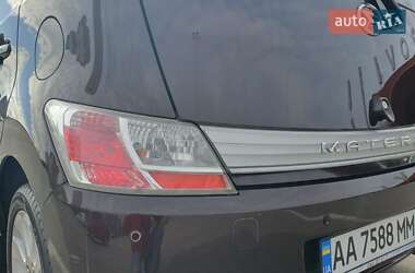 Хэтчбек Daihatsu Materia 2007 в 