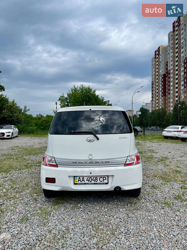Хэтчбек Daihatsu Materia 2007 в Киеве