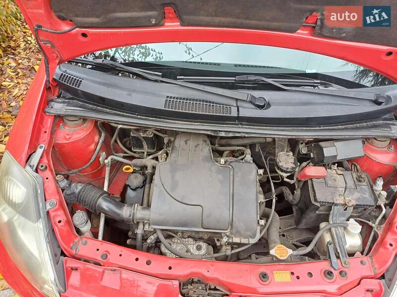 Хэтчбек Daihatsu Sirion 2009 в Полтаве фото 2 Хэтчбек Daihatsu Sirion 2009 в Полтаве