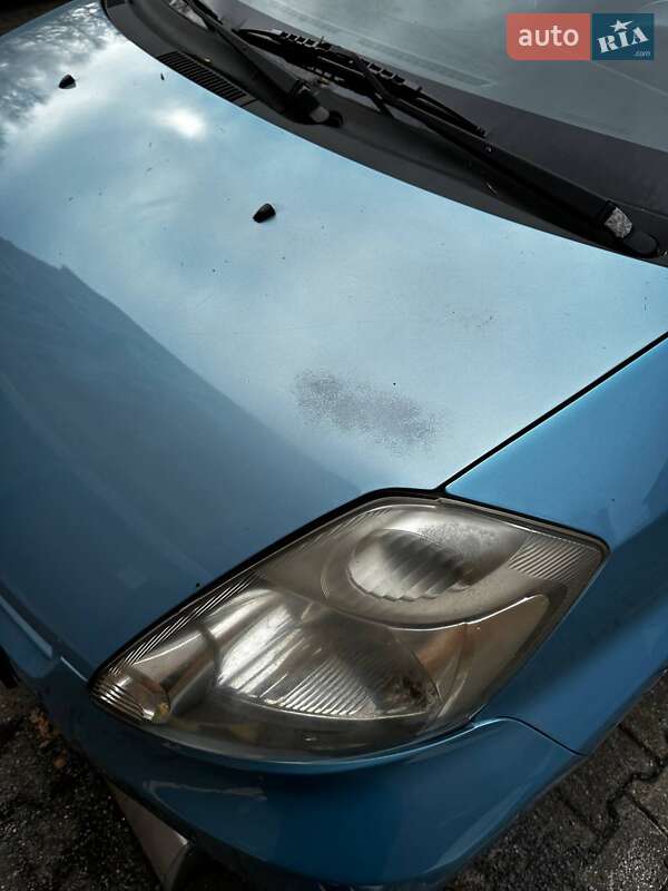 Седан Daihatsu Sirion 2008 в Ирпене