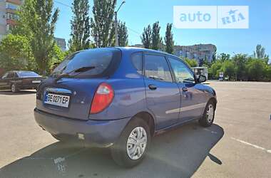 Хэтчбек Daihatsu Sirion 1999 в Николаеве