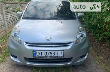 Хэтчбек Daihatsu Sirion 2009 в Виннице