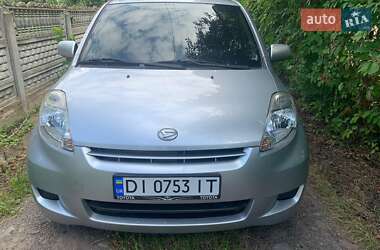 Хэтчбек Daihatsu Sirion 2009 в Виннице