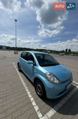 Хэтчбек Daihatsu Sirion 2007 в Киеве