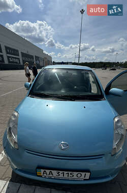 Хэтчбек Daihatsu Sirion 2007 в Киеве