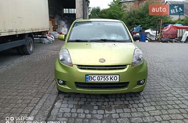 Хэтчбек Daihatsu Sirion 2007 в 