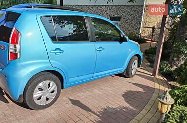 Позашляховик / Кросовер Daihatsu Sirion 2008 в Броварах