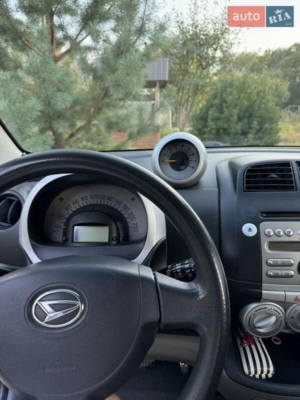 Хэтчбек Daihatsu Sirion 2006 в Черновцах фото 6 Хэтчбек Daihatsu Sirion 2006 в Черновцах