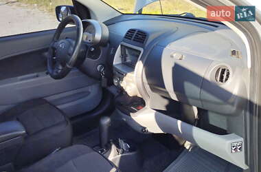 Хэтчбек Daihatsu Sirion 2007 в 