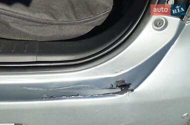 Хэтчбек Daihatsu Sirion 2007 в 