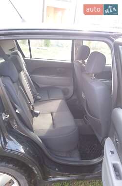 Хетчбек Daihatsu Sirion 2010 в 