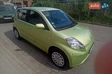Хетчбек Daihatsu Sirion 2005 в Львові