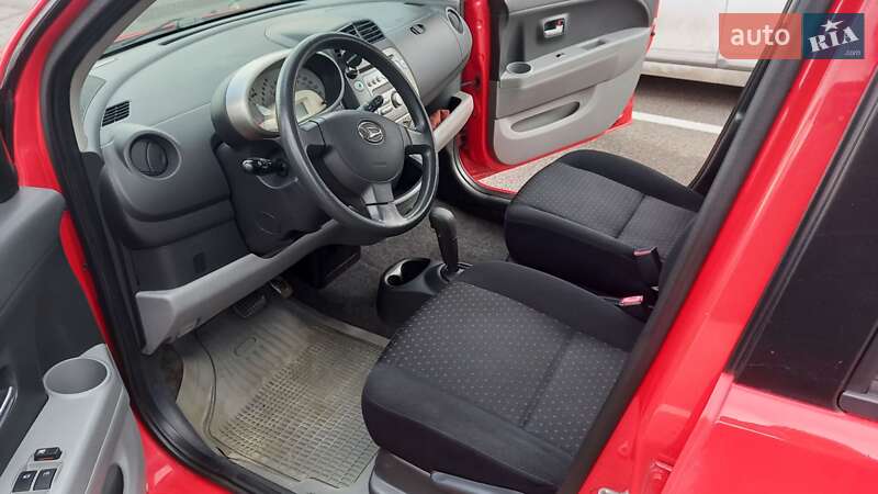 Хэтчбек Daihatsu Sirion 2008 в Киеве