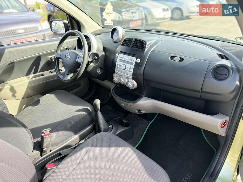 Хетчбек Daihatsu Sirion 2005 в Чернігові