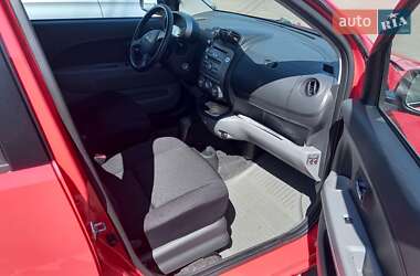 Хэтчбек Daihatsu Sirion 2008 в 