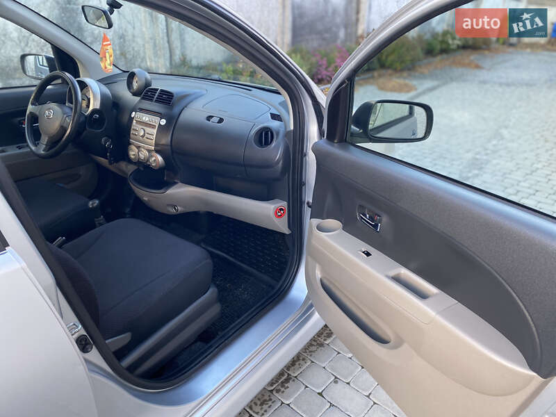 Хэтчбек Daihatsu Sirion 2007 в Виннице