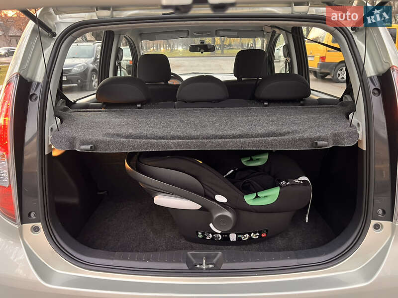 Хэтчбек Daihatsu Sirion 2007 в Ровно фото 22 Хэтчбек Daihatsu Sirion 2007 в Ровно