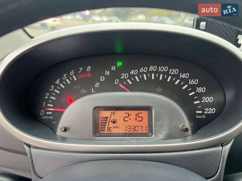 Хэтчбек Daihatsu Sirion 2008 в Одессе