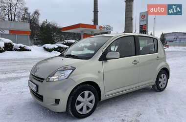 Хетчбек Daihatsu Sirion 2007 в Рівному