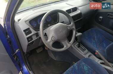 Внедорожник / Кроссовер Daihatsu Terios 2000 в 