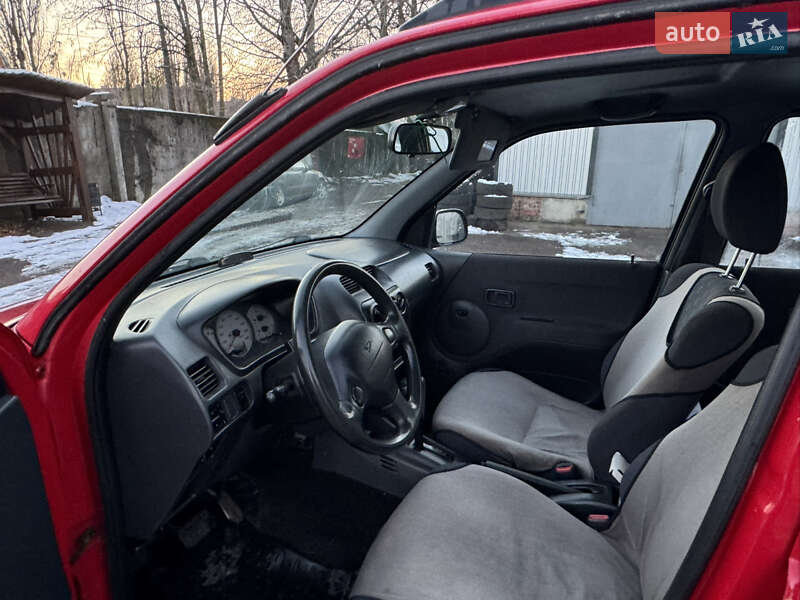 Внедорожник / Кроссовер Daihatsu Terios 2003 в Чернигове фото 7 Внедорожник / Кроссовер Daihatsu Terios 2003 в Чернигове