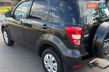 Внедорожник / Кроссовер Daihatsu Terios 2006 в 