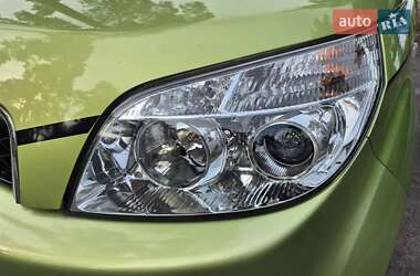 Внедорожник / Кроссовер Daihatsu Terios 2006 в 