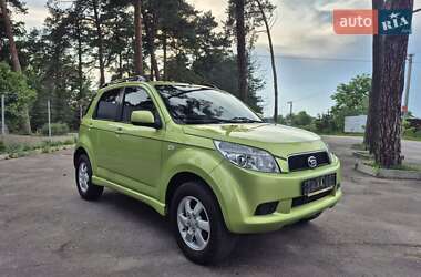 Внедорожник / Кроссовер Daihatsu Terios 2006 в 
