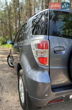 Внедорожник / Кроссовер Daihatsu Terios 2011 в 