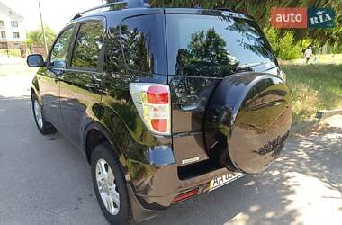 Внедорожник / Кроссовер Daihatsu Terios 2011 в 
