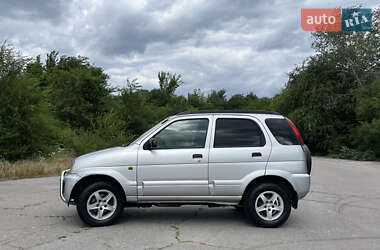 Внедорожник / Кроссовер Daihatsu Terios 2002 в 
