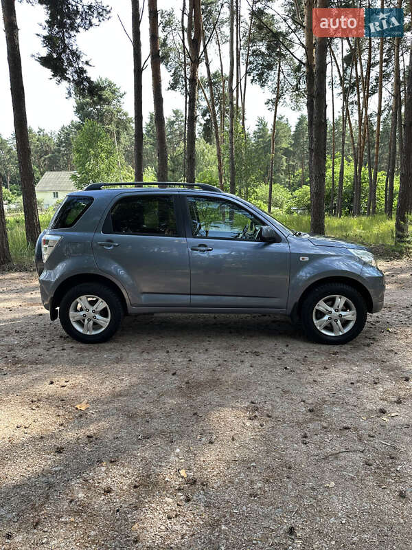 Позашляховик / Кросовер Daihatsu Terios 2011 в Білогородці