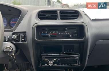 Позашляховик / Кросовер Daihatsu Terios 2000 в 