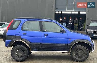 Позашляховик / Кросовер Daihatsu Terios 2000 в 